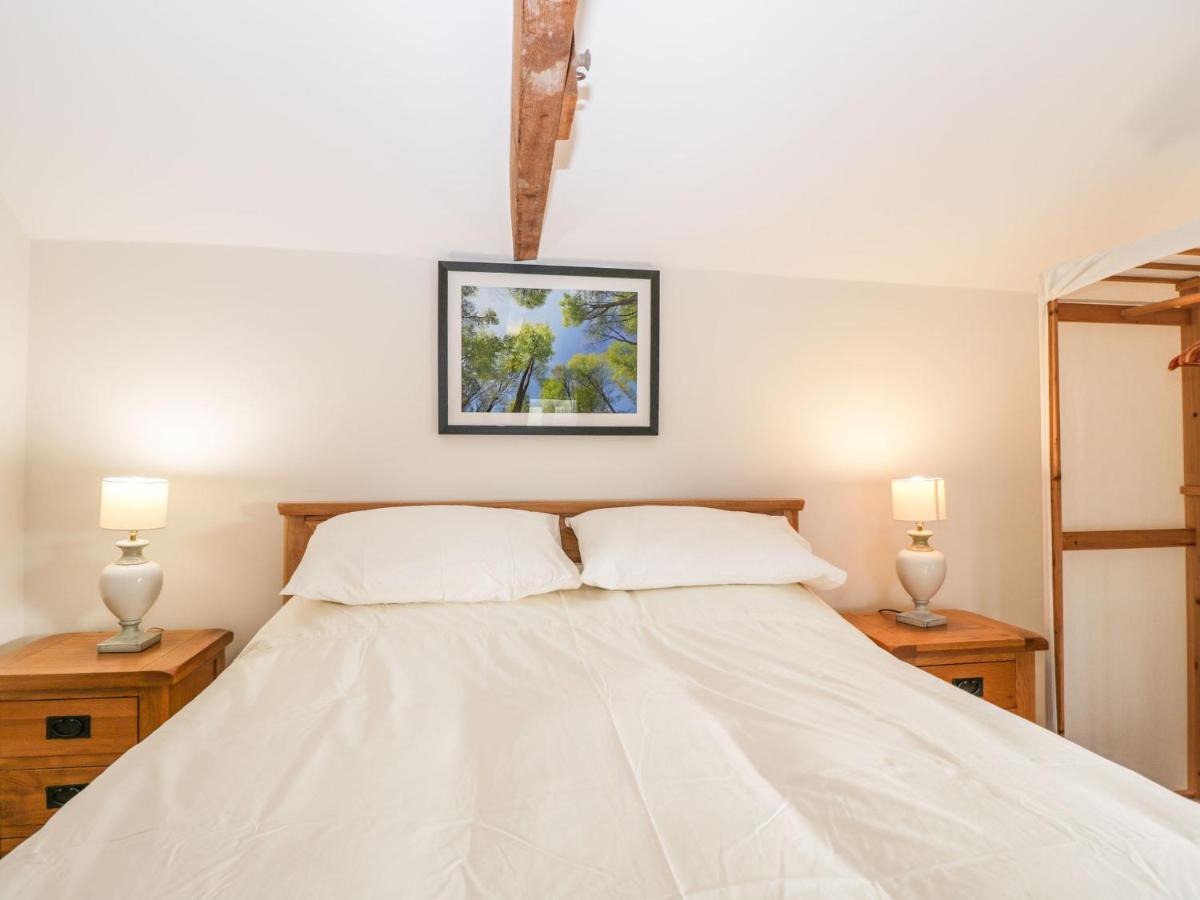 Stables Cottage Мелкшем Экстерьер фото